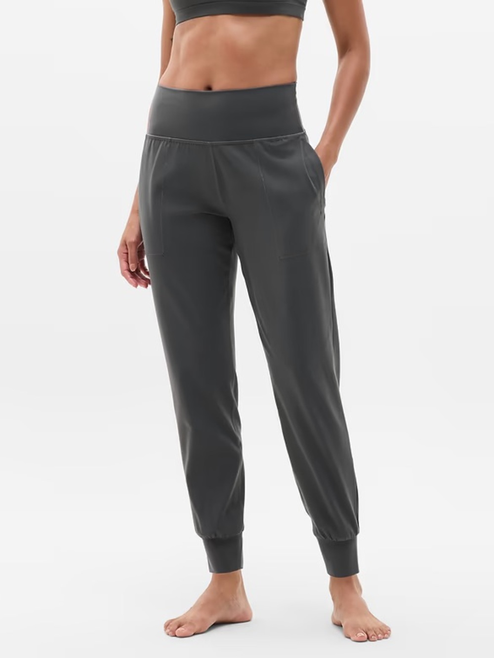 NWT Salutation High Rise Jogger